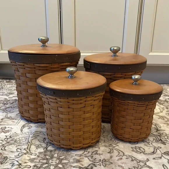 Longaberger 4 basket canister set with plastic inserts and lids - Picture 1 of 16